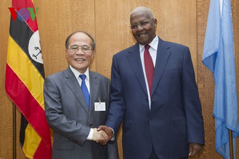 ประธานรัฐสภาเหงียนซิงหุ่งมีการพบปะสำคัญต่างๆ ณ ประเทศสหรัฐ